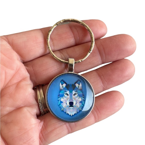 4/$20!!!   Wolf Head Silver and Blue Keychain - Picture 3 of 4